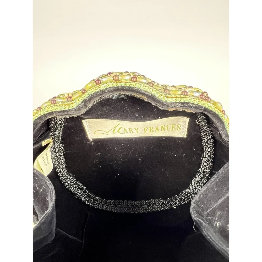 Vintage Mary Frances Retired Tapestry Beaded ScallopedHandbag w/ Dust Bag
